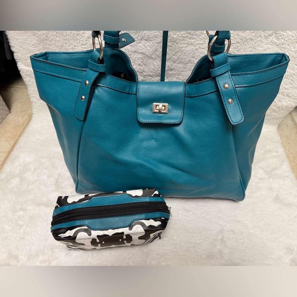 Stylish Blue Leather Tote Bag - Picture 2 of 11